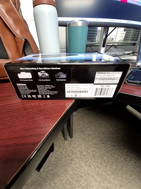 TRENDnet Gigabit PoE++ Injector, Convert A Non-PoE Port to A PoE++ Gigabit Port, PoE (15.4W), PoE+ (30W), Or PoE++ (95W), Up to 100m (328 ft), Integrated Power Supply, Black, TPE-119GI - Image 8