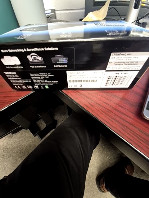 TRENDnet Gigabit PoE++ Injector, Convert A Non-PoE Port to A PoE++ Gigabit Port, PoE (15.4W), PoE+ (30W), Or PoE++ (95W), Up to 100m (328 ft), Integrated Power Supply, Black, TPE-119GI - Image 3